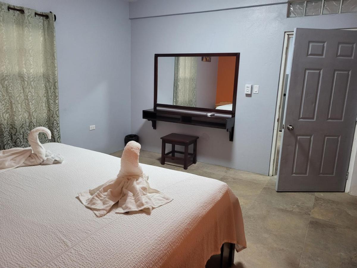 Apartamento Rachel Land Cayo Caulker Exterior foto