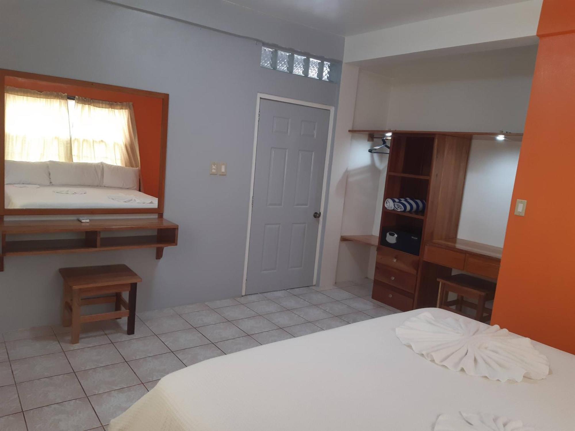 Apartamento Rachel Land Cayo Caulker Exterior foto